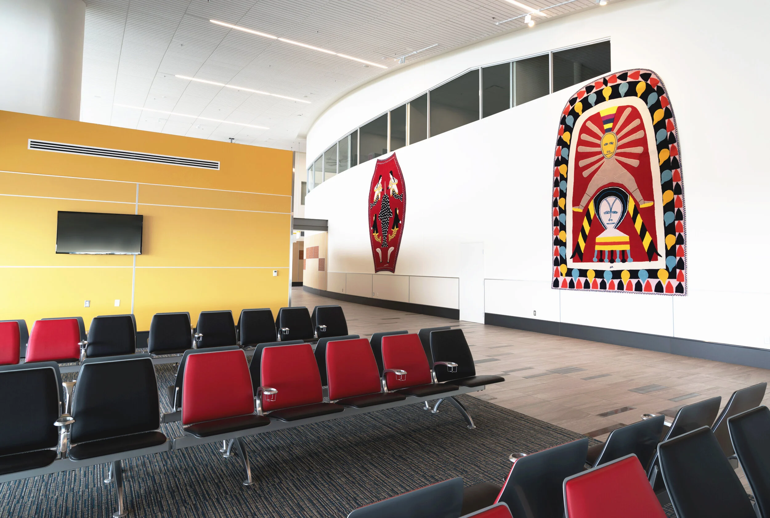 HONOURING INUIT ART THROUGH LARGE-SCALE WALL HANGINGS AT THE NEW